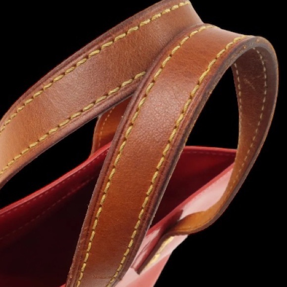 Louis VUITTON Reade PM Monogram Tote Vernis Collection Rouge💄 - Picture 5 of 13